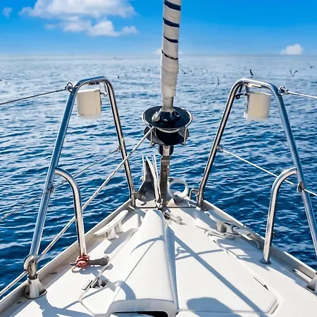 בית נופש Charming Boat In With Sea View פונשל